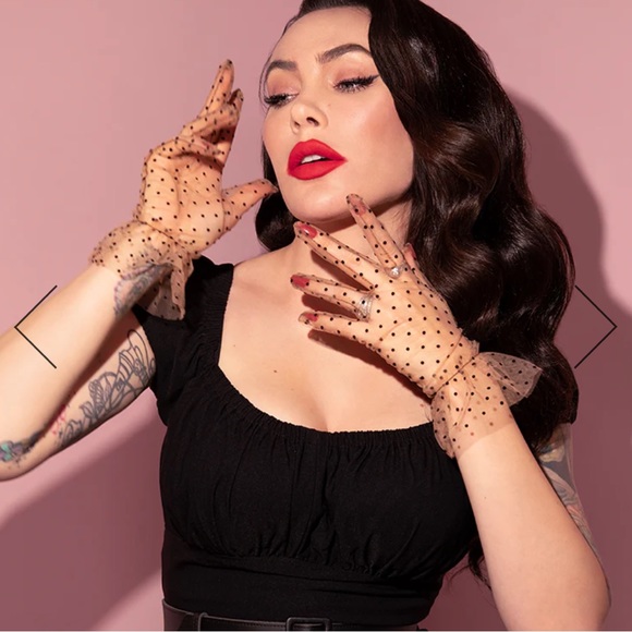 Accessories - Mesh polka dot gloves